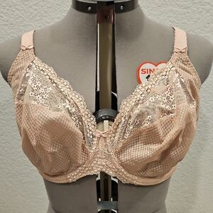 Elomi Lace Bra in Soft Beige